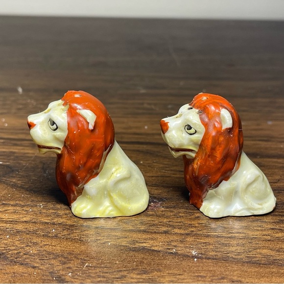 1930s Luster Porcelain Lion 1.5” Salt and Pepper Shaker Set Miniature Pre WW2 - Picture 4 of 5